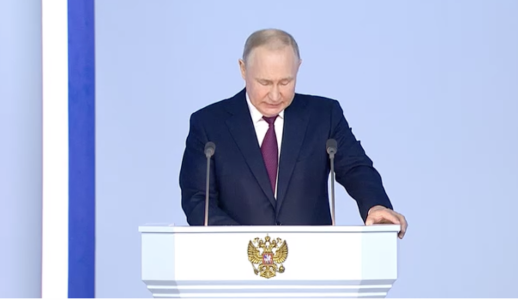 Trump om Putin: &laquo;Han har gått fullstendig AMOK&raquo;