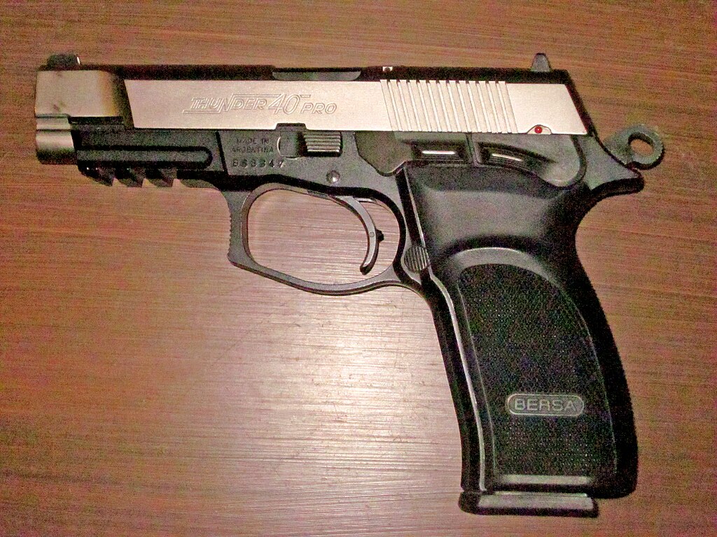 4 overraskende fakta om Bersa Thunder 9 – Pistolen du trodde du visste alt om!
