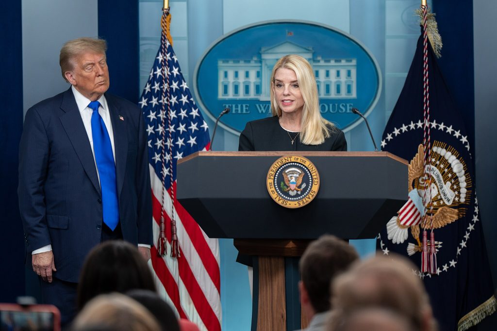 Trump i motvind på Truth Social etter kontroversiell Epstein-uttalelse