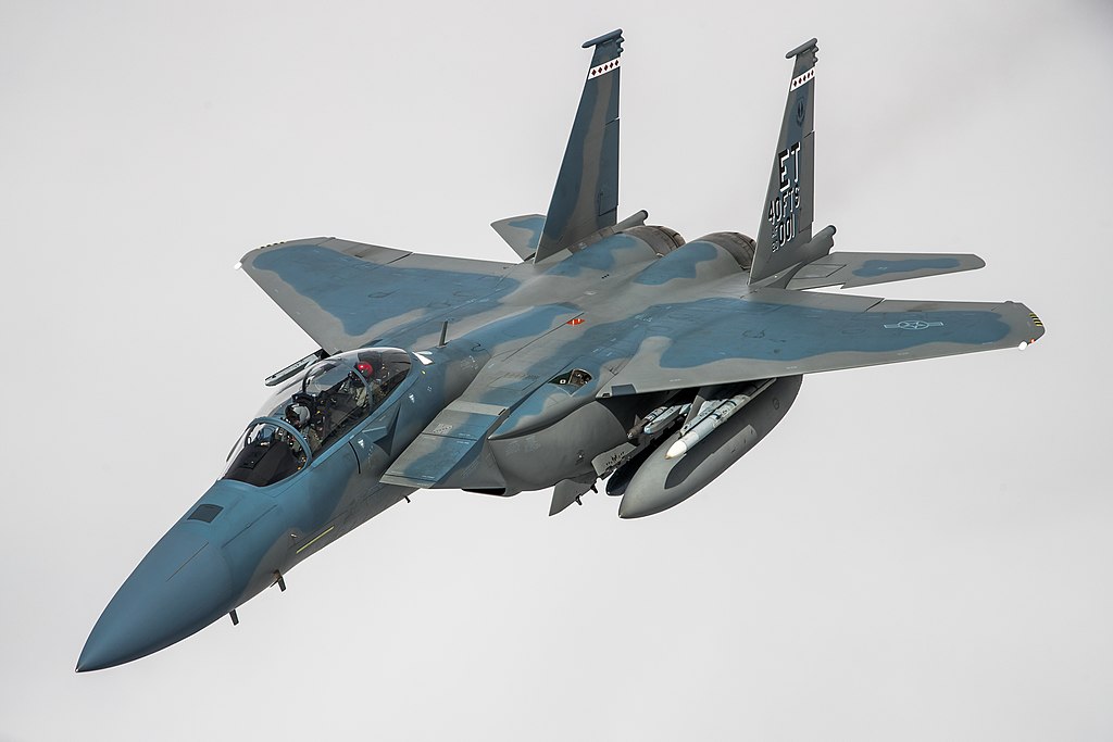 Singapore og USA dropper plan om fast F-15-base på Guam